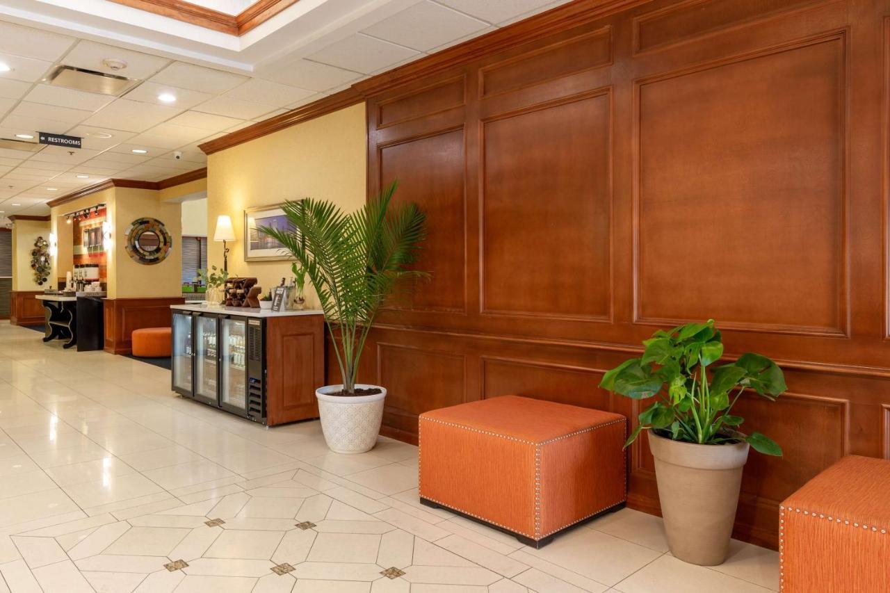 Hampton Inn & Suites Jacksonville Deerwood Park Luaran gambar