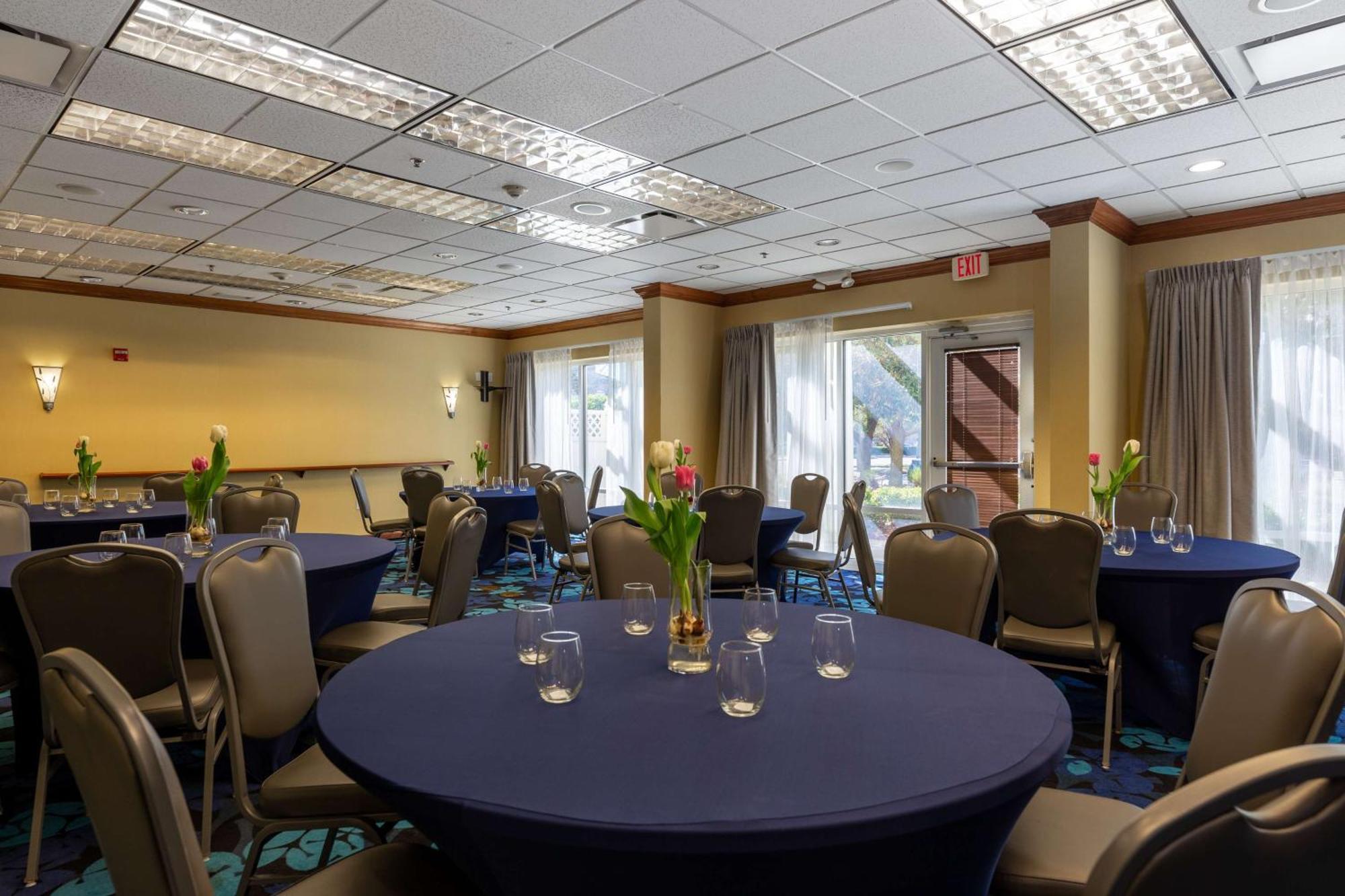 Hampton Inn & Suites Jacksonville Deerwood Park Luaran gambar