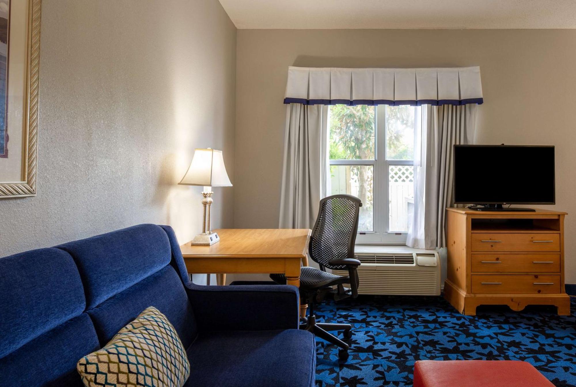 Hampton Inn & Suites Jacksonville Deerwood Park Luaran gambar